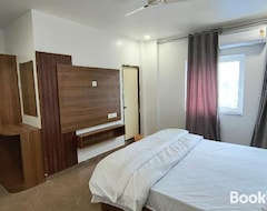 Khách sạn AKS INTERNATIONAL HOTEL AND RESORT (Bodh Gaya, Ấn Độ)