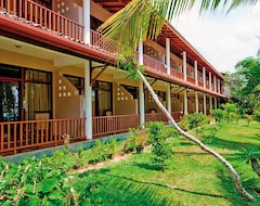 Hotel Paradise Beach Club (Weligama, Šri Lanka)