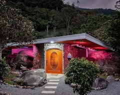 Koko talo/asunto Rocka Verde Retreat (Rivas, Costa Rica)