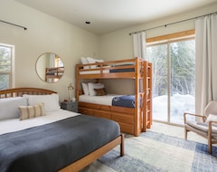 Casa/apartamento entero Seclusion In Truckee W/ Pine Tree Views By Avantstay (Calpine, EE. UU.)