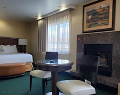Hotel Rogue Regency Inn & Suites (Medford, USA)