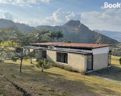 Entire House / Apartment Finca Los Polines En Tarso (Tarso, Colombia)