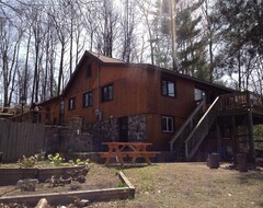 Entire House / Apartment Incredible Sunsets Over Pristine Loon Lake (Rose City, USA)