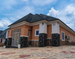 Cijela kuća/apartman Charming 3-bed Apartment In Transe Ekulu Phase 6 (Enugu, Nigerija)