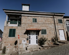 Koko talo/asunto Family Home 3 Min. From The Center With Garage, Wifi, Air Conditioning, Etc. (Guimarães, Portugali)