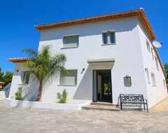Koko talo/asunto Luxury Villa With Sea Views (Dénia, Espanja)