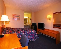 Hotel Econo Lodge Bay City (Bay City, USA)