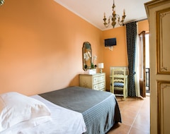 Hotel La Cisterna (San Gimignano, Italien)