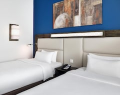 Holiday Inn Express Dubai Safa Park, An Ihg Hotel (Dubái, Emiratos Árabes Unidos)
