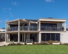 Koko talo/asunto Ocean View Executive Apartments (Busselton, Australia)