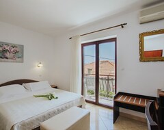 Hotel Vila Tina (Trogir, Croatia)