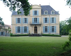 Cijela kuća/apartman Les Bardons; Holiday Home With Private Heated Pool (La Pacaudière, Francuska)