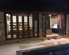 Khách sạn Villa Green Kori (Kuta, Indonesia)