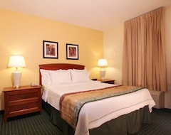 Hotel Hawthorn Suites by Wyndham Louisville North (Jeffersonville, Sjedinjene Američke Države)