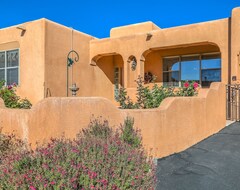 Hele huset/lejligheden Desert Rose A Santa Fe Vacation Home (Albuquerque, USA)