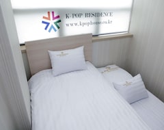 Khách sạn K-Pop Residence Myeongdong 2 (Seoul, Hàn Quốc)