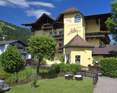 Hotel Alpenresidenz Adler (Kirchberg, Austria)