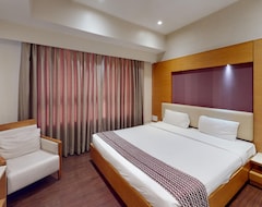 Hotel Tarawade Clarks Inn (Pune, Indien)