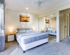 Huoneistohotelli Sunset Waters Apartments (Hamilton Island, Australia)