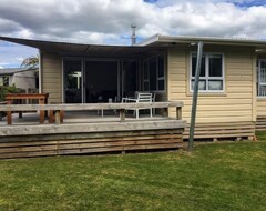 Entire House / Apartment Aranui Lake House (lake Maraetai), Mangakino (Mangakino, New Zealand)