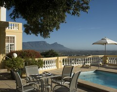 Hotel Colona Castle (Lakeside, Sydafrika)