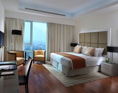 La Suite Dubai Hotel & Apartments (Dubai, United Arab Emirates)