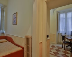 Hotelli Kriò Suite (Salerno, Italia)