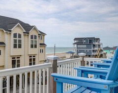 Entire House / Apartment New To Vrbo! Ocean View, Pool, Playground, & More (Holly Ridge, USA)