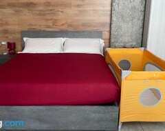 Entire House / Apartment Apartment sleeps 4 (Rivarolo Canavese, Italy)