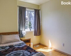 Cijela kuća/apartman Portland Vacation Rental With Fireplace - Near Parks (Gresham, Sjedinjene Američke Države)