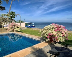 Khách sạn Azure Dive And Yoga Resort (Dauin, Philippines)