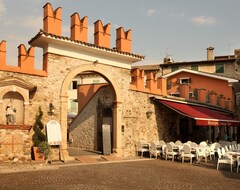 Hotel Corte San Luca Apartments (Bardolino, Italija)
