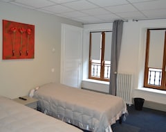 Hotel Le Lion Vert (Luxeuil-les-Bains, Frankrig)