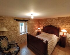 Cijela kuća/apartman Gîte En Périgord Pleine Nature Piscine (Lembras, Francuska)