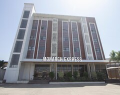 Otel Monarch Express Chakan (Pune, Hindistan)