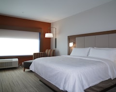 Khách sạn Holiday Inn Express & Suites - Dallas Market Center, an IHG Hotel (Dallas, Hoa Kỳ)