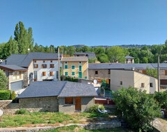 Khách sạn Oustalet (Font-Romeu-Odeillo-Via, Pháp)