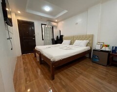 Pilot Hotel Powered By Cocotel (Alaminos, Philippines)