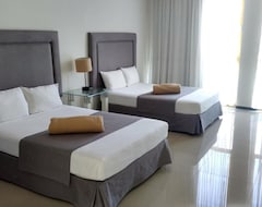 Hotel Suites Bernini (Guadalajara, Meksika)
