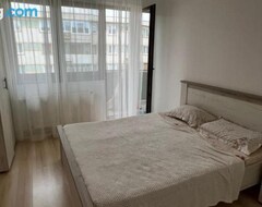 Koko talo/asunto Apartament Ultracentral (Râmnicu Vâlcea, Romania)