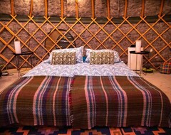 Cijela kuća/apartman Beautiful Giant Glamping Yurt: Sleeps 8 (Scunthorpe, Ujedinjeno Kraljevstvo)