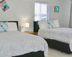 Beach Hotel Room/kitchen/patio/self Check In-out/high Cleanliness Standards (Oakland Park, ABD)