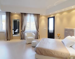 Khách sạn Hotel Globo Suite-Correnti Hotels (Sanremo, Ý)