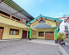 Khách sạn Spot On 91356 Hotel Mustika 2 (Blora, Indonesia)