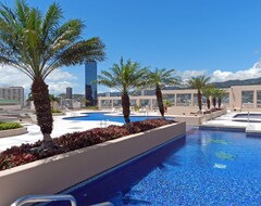 Casa/apartamento entero Spectacular High Floor, Fully Furnished 2 Bdrm/2.5 Bath With Ocean & City Views (Honolulu, EE. UU.)