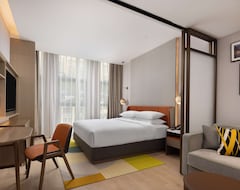 Khách sạn Home2 Suites By Hilton Chongqing Wushan (Trùng Khánh, Trung Quốc)