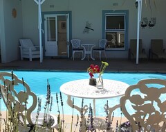 Khách sạn Paradiso Guest House (Constantia, Nam Phi)