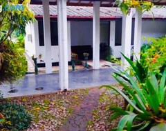 Hotel Himawwa Residency Pinnawala (Pinnawela, Šri Lanka)