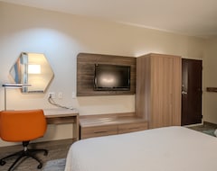 Hotelli Holiday Inn Express & Suites Cleveland, An Ihg Hotel (Cleveland, Amerikan Yhdysvallat)