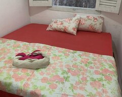 Guesthouse Pousada Tropical (Marataízes, Brazil)